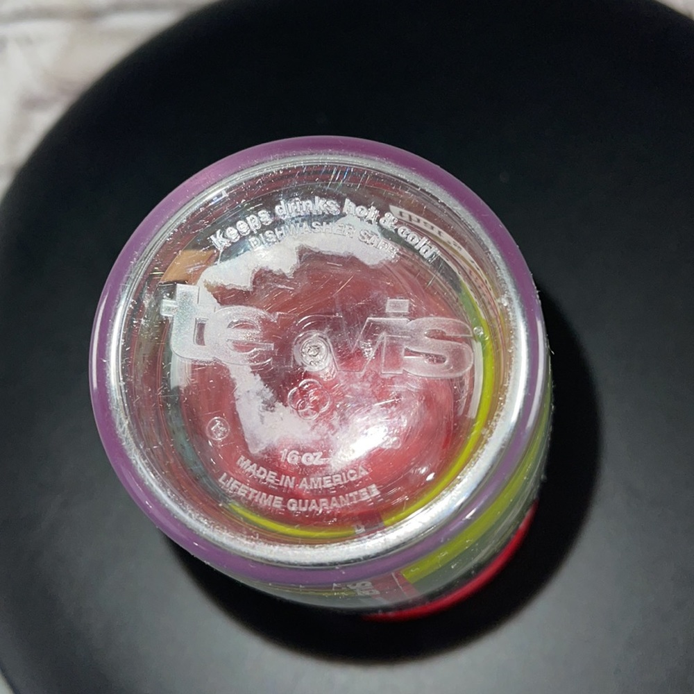 16 oz Tervis Tumbler with lid Featuring retro mom - Picture 4 of 4